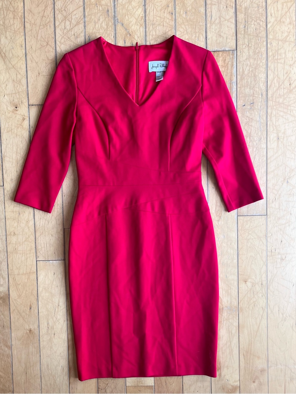 Joseph Ribkoff Red Structured Tailored Fit V-Neck Sheath Dress Size 6